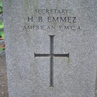 isitt_russia_cemetery_108